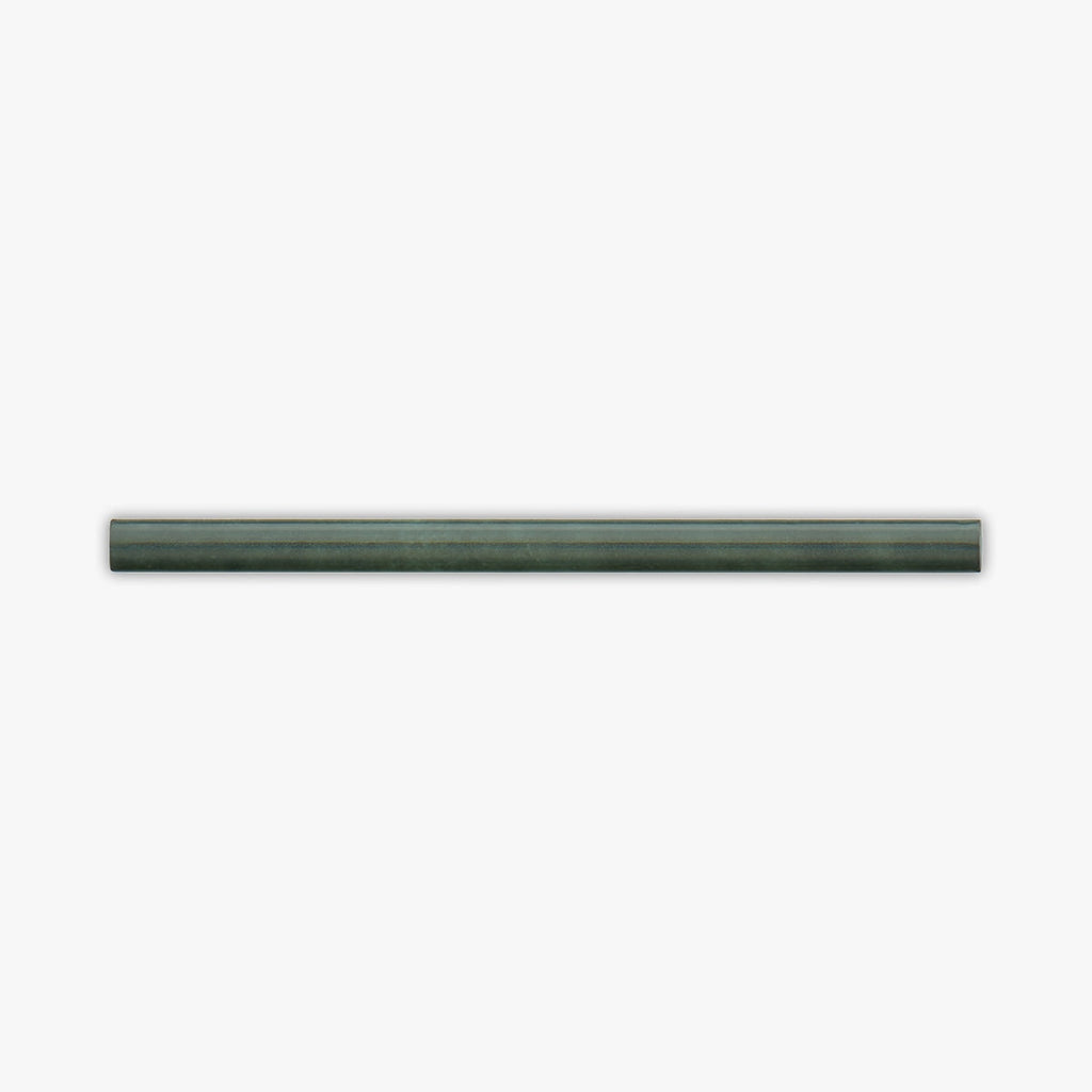 Cloé Green Jolly Glazed Ceramic Molding